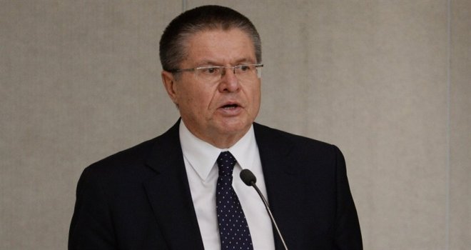 ESKİ RUS BAKAN YOLSUZLUKTAN 8 YIL HAPSE MAHKUM EDİLDİ