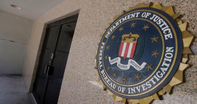 FBI, CLİNTON VAKFINI SORUŞTURUYOR…