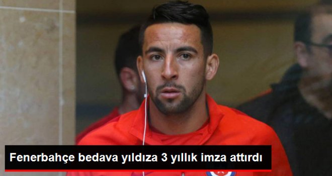 Fenerbahçe, Mauricio Isla'ya 3 Yıllık İmza Attırdı