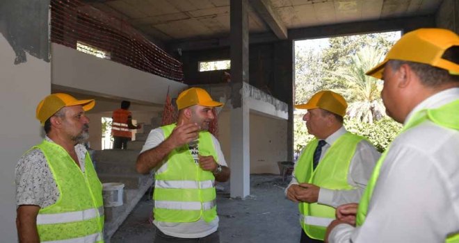 Fikri Ataoğlu: 25 yıl atıl kalan tiyatro binasını sanat dünyasına yeniden kazandırıyoruz