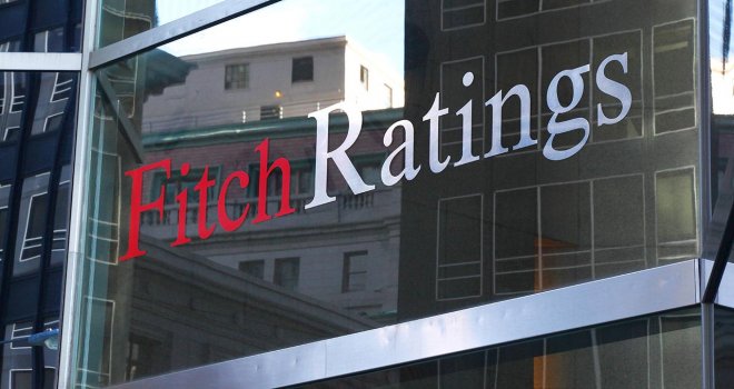 Fitch bu yıla ilişkin küresel ekonomik büyüme tahminini yükseltti
