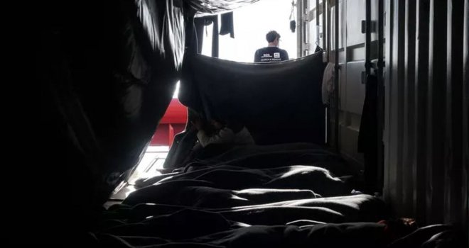 Fransa ve İtalya arasındaki mülteci krizi giderek büyüyor