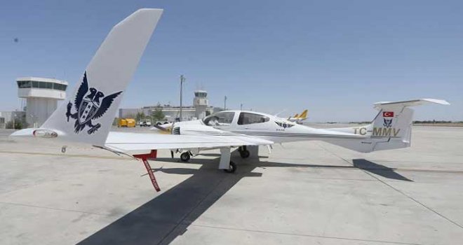 GAÜ HAVACILIK YÜKSEK OKULU İLE ULUSLARARASI HAVACILIK AKADEMİSİ PİLOTAJ EĞİTİMİ İÇİN YÜZDE 50 BURS VERECEK