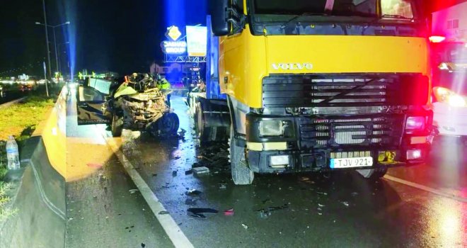 Gazimağusa - İskele anayolu kaza 2 kişi hayatını kaybetti