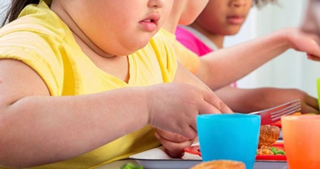 Geç yatan çocuklarda obezite riski artıyor
