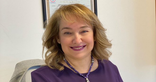 “Gençlerde semptomsuz olan salgın, yaşlı ve kronik hastalarda ölümcüldür”