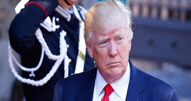 GENERAL FLYNN'İ, BAŞKAN YARDIMCISI VE FBI’YA YALAN SÖYLEDİĞİ İÇİN KOVDUM