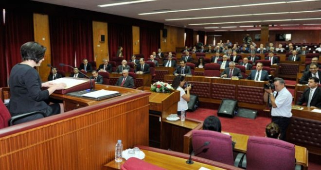 Geri Dönen Yasa Meclis'te Onaylandı