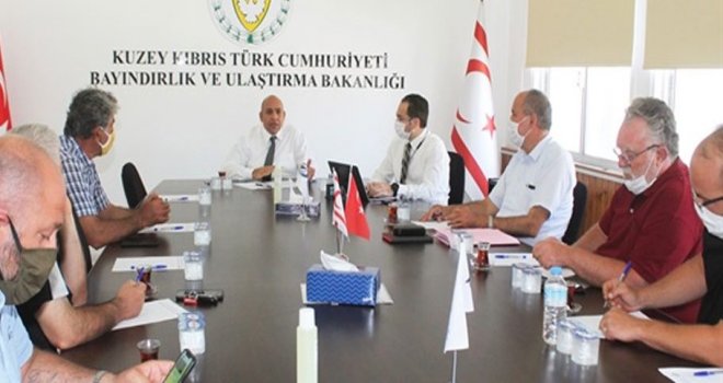 Girne Antik Limanı’nda hizmet veren deniz gezi tekneleri faaliyete başlıyor