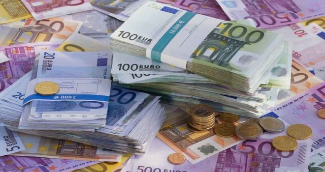 Güney Kıbrıs 1 milyar Euro’luk tahvil ihraç etti