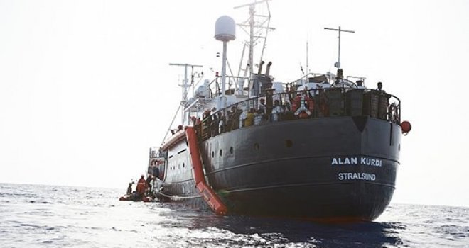 Güney Kıbrıs Sığınmacı Sayısının Artışından KKTC’yi Sorumlu Tutuyor