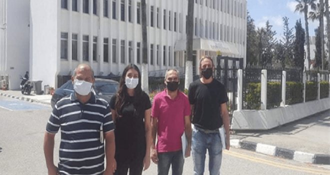 Güney Kıbrıs’taki işine gidemeyen işçilerden milletvekillerine çağrı