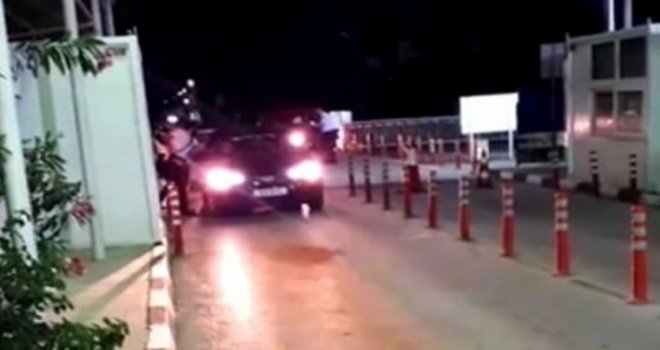 Güney’deki işçiler Kuzey'e geçti