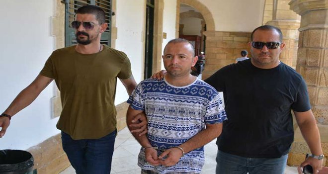 Güney’den getirdiği kokain ve esrarla yakalandı
