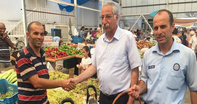 Güngördü Girne Açık Pazarı ziyaret etti