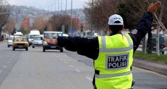 ''Güzelyurt’ta asayiş ve trafik operasyonu''