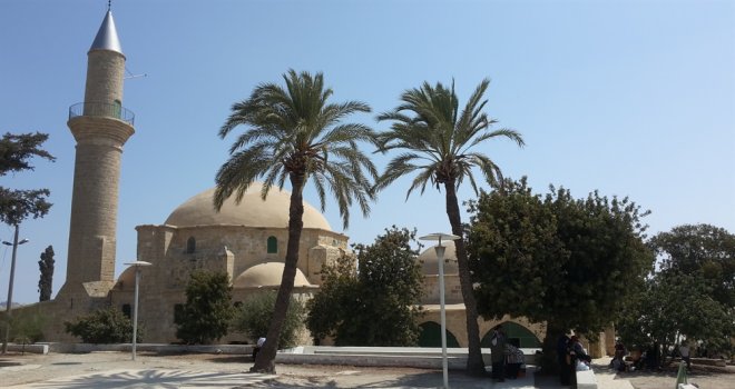 HALA SULTAN TEKKESİ’NE ZİYARET GERÇEKLEŞTİRİLDİ