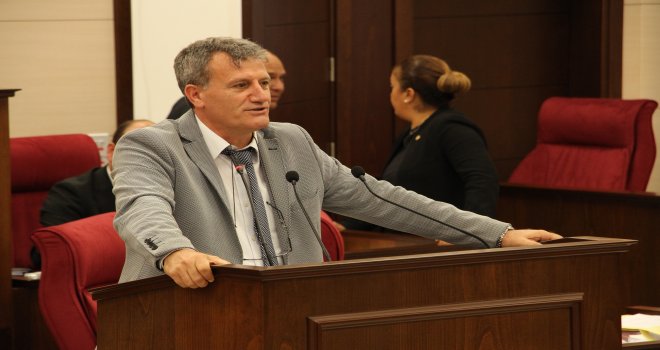 HALK DEĞİŞİM İSTEMEDİ