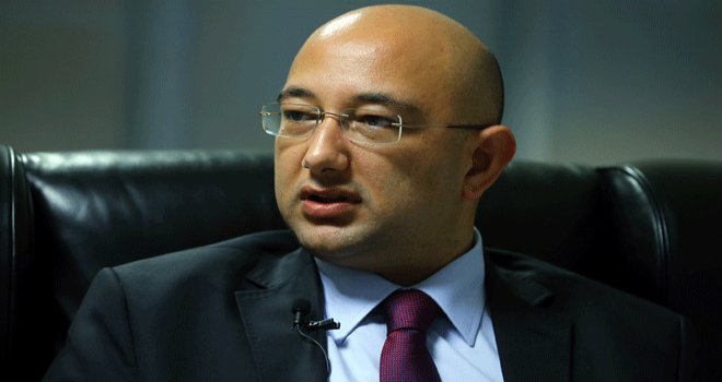 Harmancı’nın borç açıklamasına Özgür’den yanıt