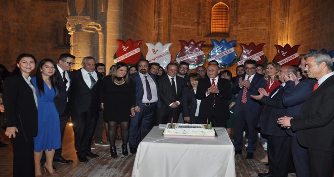 HAVADİS GAZETESİ 9. YAŞINI BEDESTEN’DE RESEPSİYONLA KUTLADI