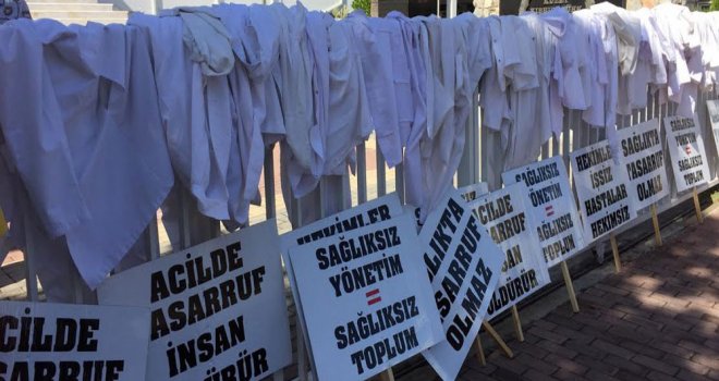 Hekimlerden eylem kararı: “Toplum sağlığı hiçe sayıldı, 26 Eylül’den itibaren hizmetleri durduruyoruz”