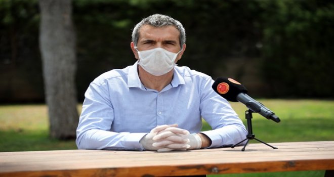 ‘Hem sağlıklı kalmalıyız hem de ekonominin çarklarının dönmesini sağlayacak tedbirleri almalıyız’
