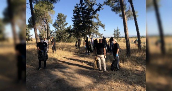Her Daim Dostlar Gazimağusa Kaymakamlığı Koruluğu’nda temizlik yaptı