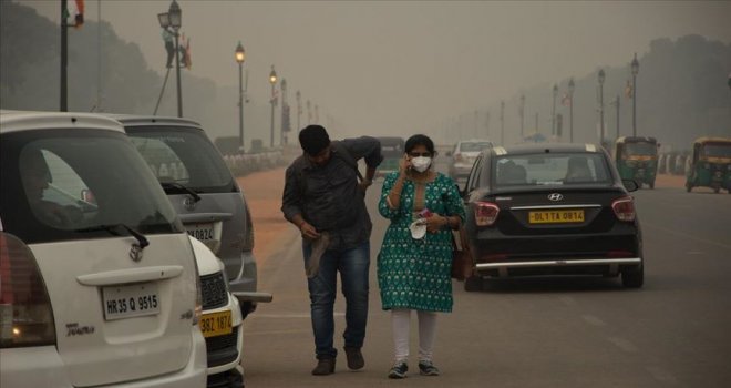 Hindistan'da hava kirliliği 'tehlikeli' seviyede