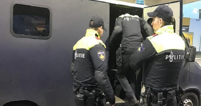 Hollanda’da terör ihtimali konser iptal ettirdi