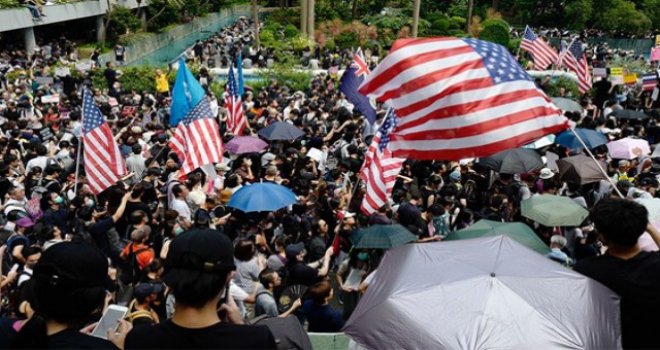 Hong Kong yönetiminden ABD'ye dış müdahale uyarısı