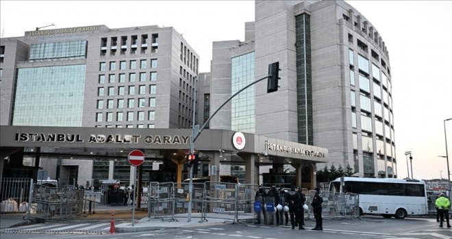 İBB'ye yönelik "yolsuzluk" soruşturması: 3 şirkete el konuldu