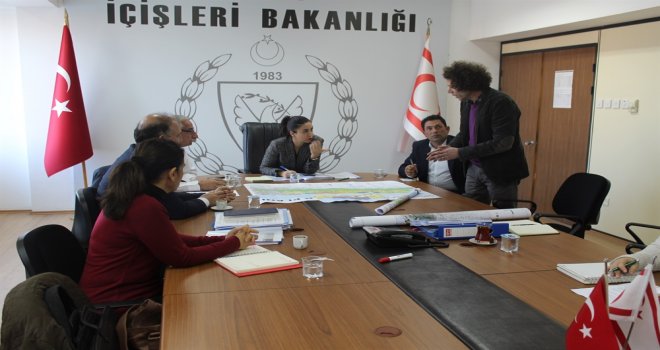 İÇİŞLERİ BAKANLIĞI’NDA GİRNE-ÇATALKÖY İMAR PLANI TOPLANTISI