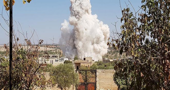İdlib’deki hava saldırıları şiddetlendi