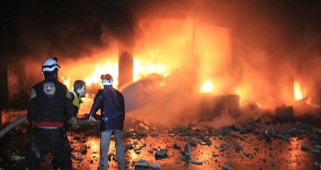İdlib’e hava saldırıları