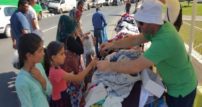 İkinci El Eşya Çadırı” kuruluyor