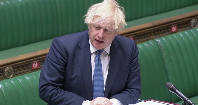 İngiltere’de koltuk kapmaca başladı: Johnson, Başbakanlık için apar topar geldi