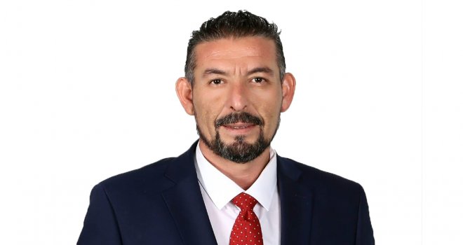 İnsanımızı huzurlu günlere taşımak için tüm gücümüzle çalışıyoruz