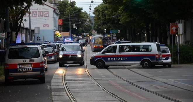 İRAN'IN VİYANA BÜYÜKELÇİLİĞİNE SALDIRI' 1 ÖLÜ