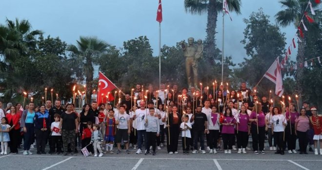 İskele Belediyesi, Fener Alayı düzenledi