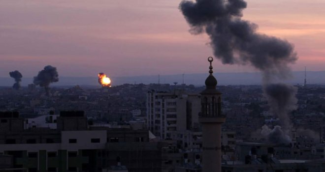 İsrail’den Gazze’ye iki ayrı hava saldırısı