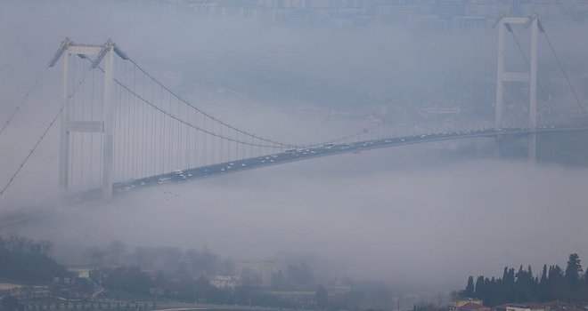 İstanbul'da tüm vapur seferleri iptal edildi.