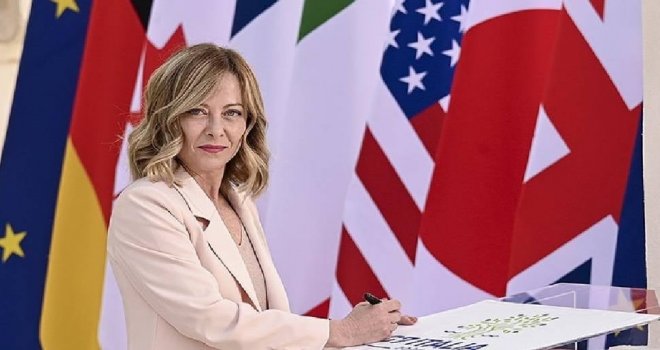 İtalya, Çinli yatırımcıların stratejik şirketlerdeki hisselerini sınırlandırmayı planlıyor