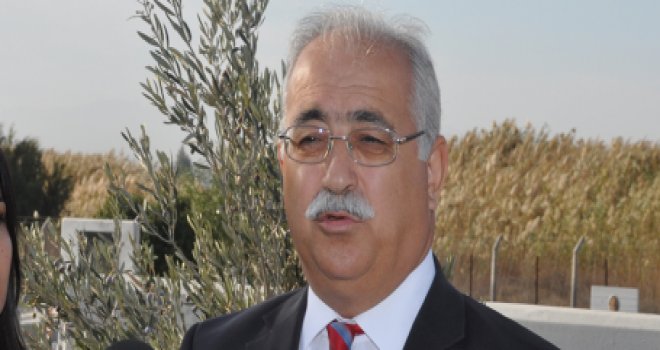 İZCAN, HALKIN RAMAZAN BAYRAMI’NI KUTLADI