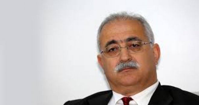 İZCAN, UBP- HP HÜKÜMETİ’NİN 100 GÜNÜNÜ DEĞERLENDİRDİ