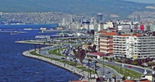 İZMİR BAŞKONSOLOSLUĞU’NDA KKTC’NİN KURULUŞ YILDÖNÜMÜ RESEPSİYONU