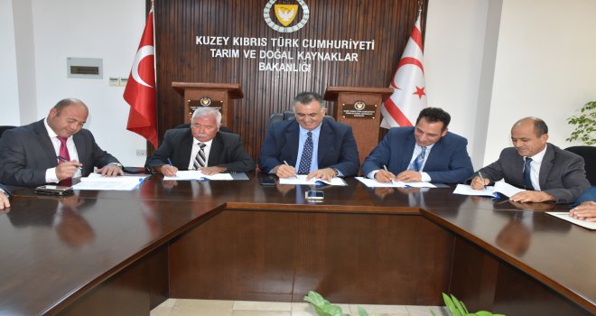 KAMU - İŞ İLE SÜTEK ARASINDA TOPLU İŞ SÖZLEŞMESİ İMZALANDI