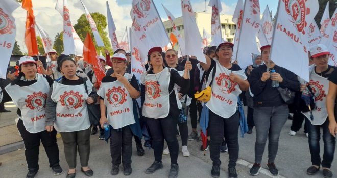 Kamu-İş’in Meclis önünde başlattığı süresiz çadır eylemi beşinci gününde