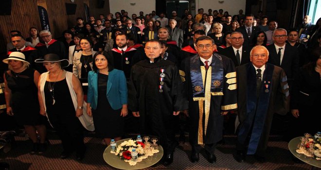 KAÜ 2017-18 AKADEMİK YILI AÇILIŞINDA İLK DERS MECLİS BAŞKANI SİBER’DEN