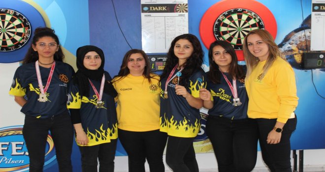 KAÜ DART KADIN TAKIMI   DART TURNUVASINDA  İKİNCİ OLDU