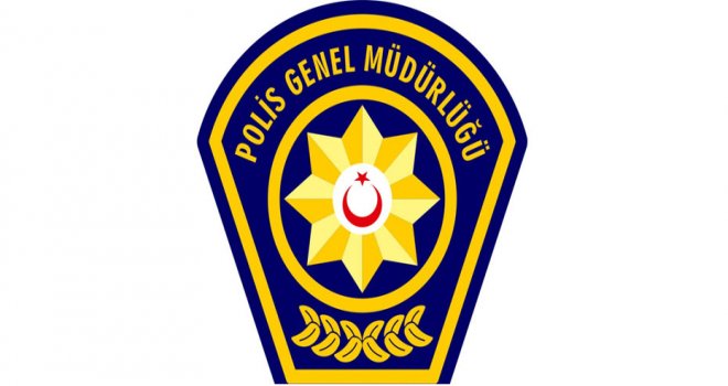 Kendi aracını kundakladı